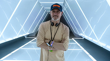 Roland Emmerich, Marvel, DC, ruining HD wallpaper