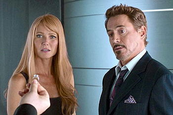 Gwyneth Paltrow, Marvel movies, Vanity Fair, Amusing confusion HD wallpaper