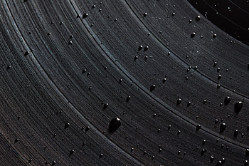 Drops, Macro, Plate, Vinyl HD wallpaper