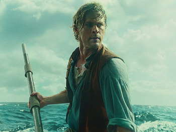 In the Heart of the Sea movie, Whaling disaster, Cannibalism on the high seas, Moby Dick inspiration HD wallpaper