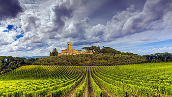 Tuscany travels, Beautiful scenery, Italy landscapes, Cloudy mountains HD wallpaper