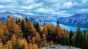 Banff National Park, fall, clouds, trees, colors, sky, alberta, mountains, lake, canada HD wallpaper