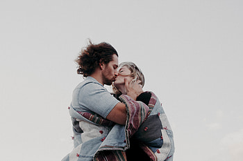 Love, Couple, Pair, Romance, Tenderness, Kiss HD wallpaper