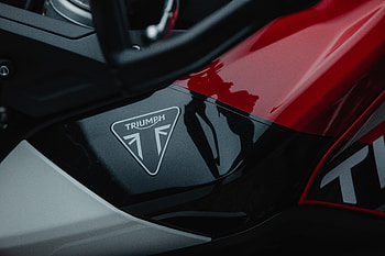 Triumph Tiger 900 GT Aragón, Triumph Tiger 900 GT Aragón, vehicle, Triumph Tiger 900 HD wallpaper