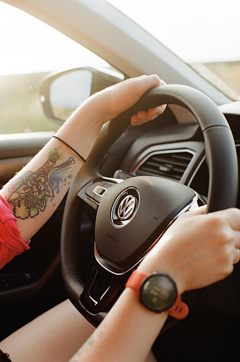 Volkswagen, Cars, Car, Machine, Hands, Steering Wheel, Rudder, Salon HD phone wallpaper