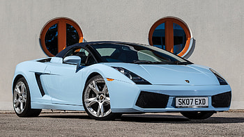 2006 Gallardo Spyder, Timeless beauty, Classic design, Open-air exhilaration HD wallpaper