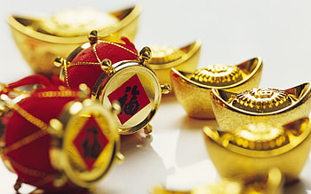 Chinese New Year, Lunar celebration, Traditional customs, Festive lanterns HD wallpaper