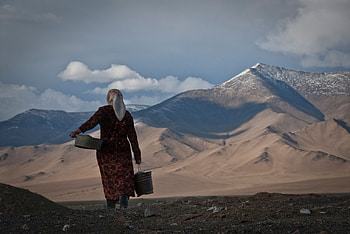 Tajikistan Earth Journalism, Environmental wonders, Natural beauty, Ecological treasures HD wallpaper