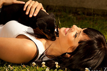 Tender FRIENDS, black, gentle, dogs, print in my heart, precious, animals, pet, happy, paw, sweet, white, young woman, brunette, smile, love, friendship, lovely, forever HD wallpaper
