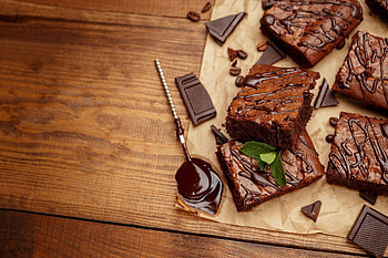 Decadent brownie delight, Rich chocolatey treat, Gooey fudgy goodness HD wallpaper