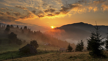 magnificent sunrise in the valley, huts, valley, clouds, mountains, sunrise HD wallpaper