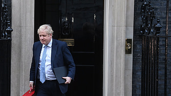 Boris Johnson, Downing Street report, Damning evidence, New York Times HD wallpaper
