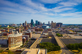 Kansas City skyline, Teleworking option, USDA announcement, Researcher benefits HD wallpaper