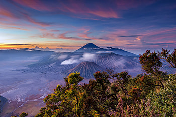 Indonesia, Mount Bromo, , Java (Indonesia), Landscape, Stratovolcano, Sunrise, Volcano, Volcanoes HD wallpaper