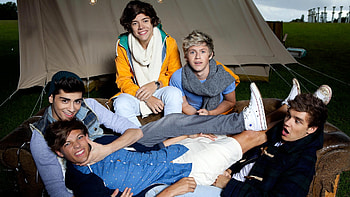 screensaver for one direction, Waverley Walter 2017-03-05 HD wallpaper
