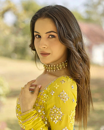 shehnaz gill, people_in_nature, Bollywood HD phone wallpaper