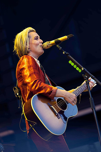 Brandi Carlile, Live concert, Logjam Presents, Unforgettable experience HD phone wallpaper