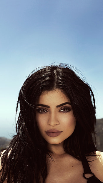 Kylie Jenner, , Background HD phone wallpaper