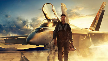 Tom Cruise As Lt. Pete Maverick Mitchell Top Gun Maverick HD wallpaper