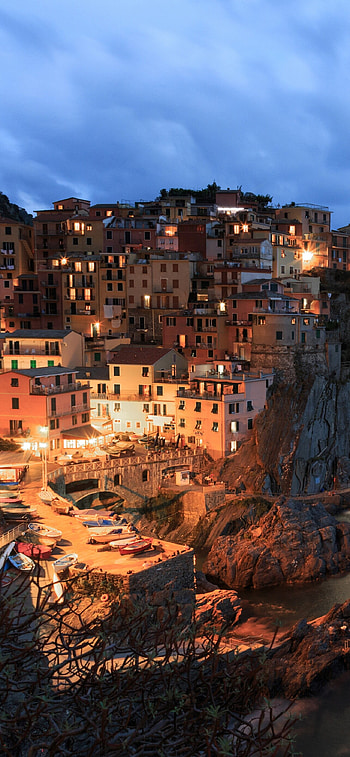 Manarola, Italy HD phone wallpaper