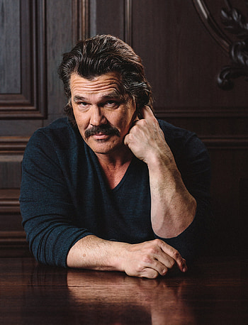 Josh Brolin, Movies, Go to guy, The New York Times HD phone wallpaper