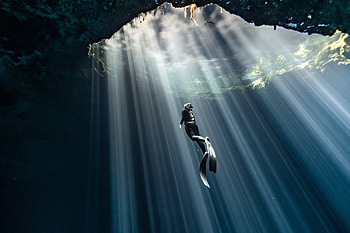 Underwater cave, diving HD wallpaper