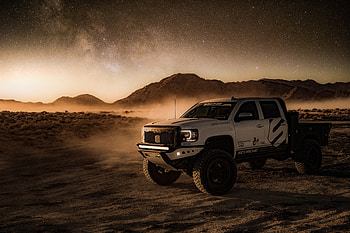 4x4 Offroad Vehicle In Desert, offroading, cars, desert HD wallpaper