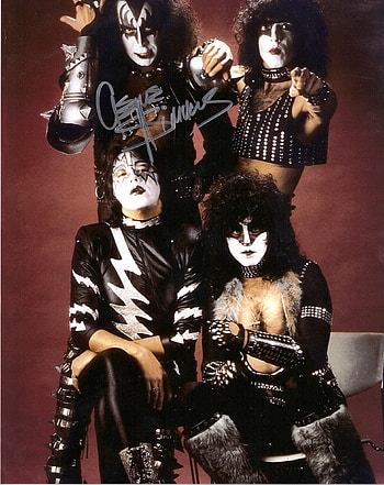 KISS BAND Gene Simmons SIGNED AUTOGRAPHED 8X10 100% REAL ROCK POP MUSIC - OLA.com HD phone wallpaper