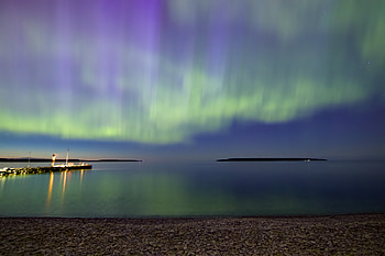 Northern Lights HD wallpaper