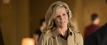 Kim Basinger, , Classic beauty, Sophisticated grace HD wallpaper