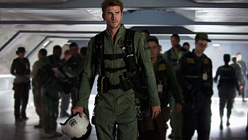 Independence Day Resurgence, Liam Hemsworth, Blockbuster film, Alien threat HD wallpaper