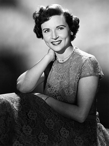 Betty White, Movies, Top backgrounds HD phone wallpaper