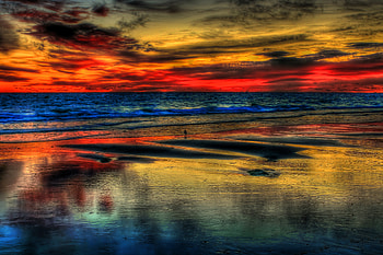 Sunset-R, horizon, blue, great, sand, graphy, colors, sunrise, beauty, nice, beach, scenery, reflection, amazing, water, ocean, sunset, sea, landscape, r, beautiful, pretty, red, cool, clouds, nature, sky, romantic, lovely HD wallpaper
