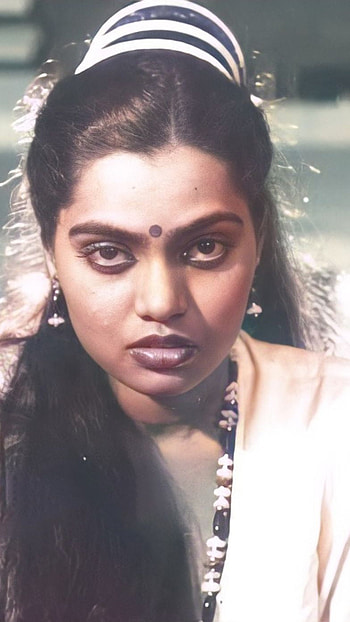 Silk Smitha, multilingual actress HD phone wallpaper