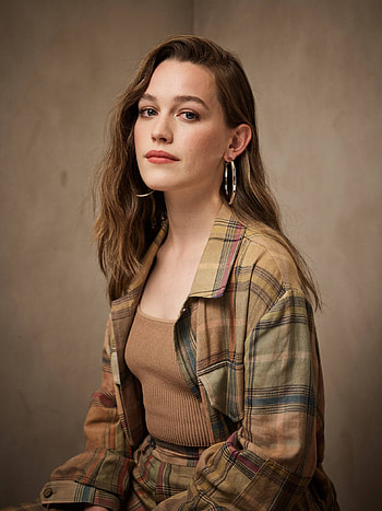 Victoria Pedretti , Celebrity backgrounds, High-resolution HD phone wallpaper