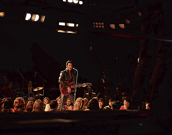 Elvis (Austin Butler), Movies, Elvis trailer, Austin Butler rock n roll HD wallpaper