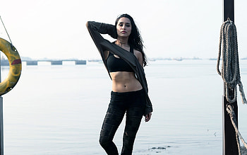Shraddha Kapoor Sexy, black, shraddha-kapoor, indian-movies, indian-celebrities, girls HD wallpaper