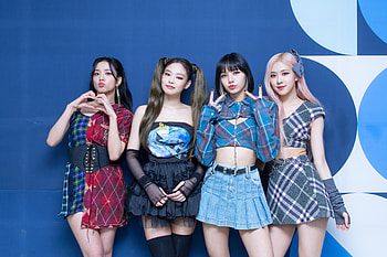 BlackPink, jisoo, KPOP, rosie, lisa, jennie HD wallpaper