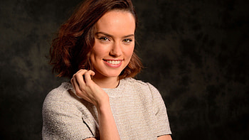 Daisy Ridley portrait, U HD wallpaper