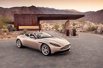 2018 Aston Martin Db11 Volante, aston-martin-db11-volante, aston-martin-db11, cars, 2018-cars HD wallpaper