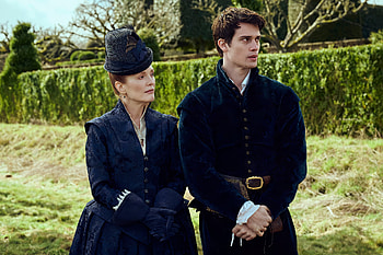 Mary & George TV Show, TV Show, Mary & George, Julianne Moore, Nicholas Galitzine HD wallpaper