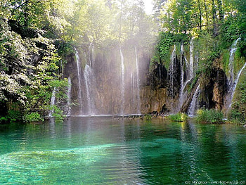 Paradise on Earth, Plitvice National Park, Croatia, falls, trees, water, light HD wallpaper