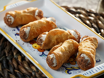 Homemade cannoli, Food network recipe, Irresistible texture, Delectable taste HD wallpaper
