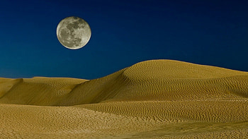 Full Moon on the Desert, desert, nature, moon, entertainment HD wallpaper