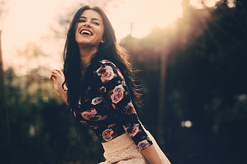 Beautful Girl Sunny Smile , girls, model, smiling HD wallpaper
