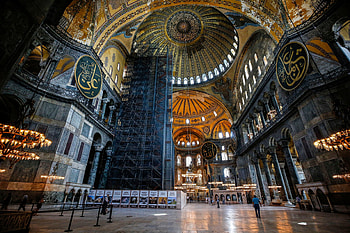 Hagia Sophia, Historical significance, Place of worship, Symbol of liberation HD wallpaper