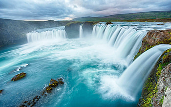 Breathtaking waterfalls, Mac collection, Nature's masterpiece, Scenic paradise HD wallpaper