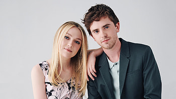 Dakota Fanning, Freddie Highmore, Alienist, Good Doctor, Impressive Acting HD wallpaper
