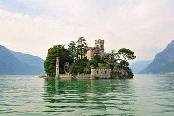 Building in Lake, cool, building, in lake HD wallpaper