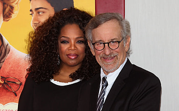 Steven Spielberg, Oprah Winfrey collaboration, Acting mistake, The Color Purple filming HD wallpaper